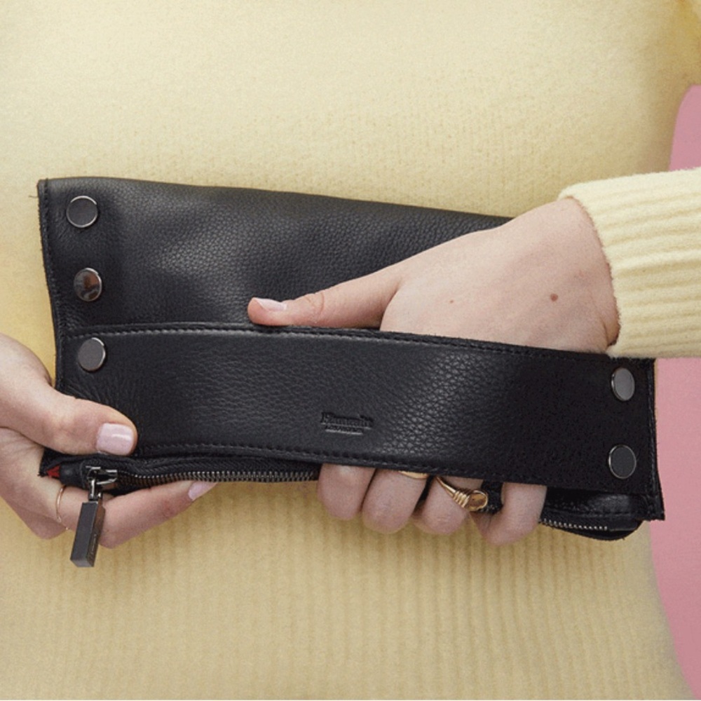 Hammitt Clutch/Crossbody Ryan. ✨Rare✨